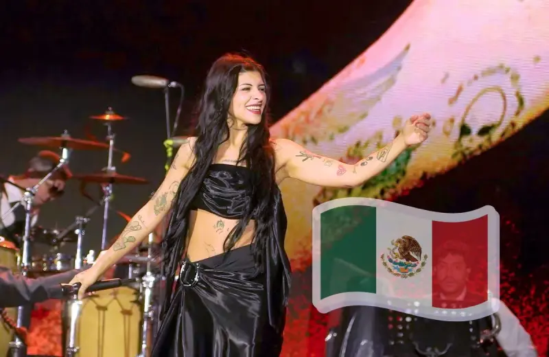 Reviven el abucheo que recibió Cazzu en un concierto tras burlarse de la eliminación de México en el Mundial (VIDEO)