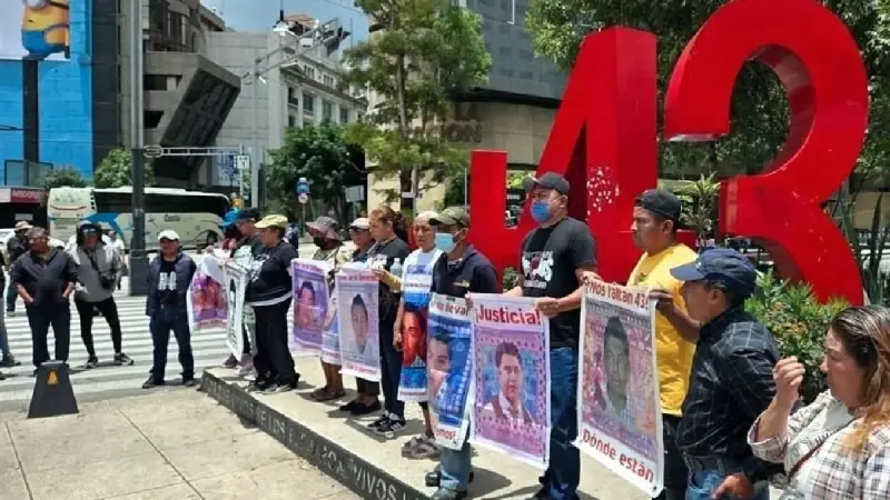 Ayotzinapa: Padres de los 43 piden a Corte frenar nueva Comisión de la Verdad