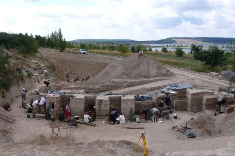 Posiblemente los neandertales estuvieron administrando una avanzada "fábrica de grasa" hace 125,000 años en Alemania. Estas son las pruebas
