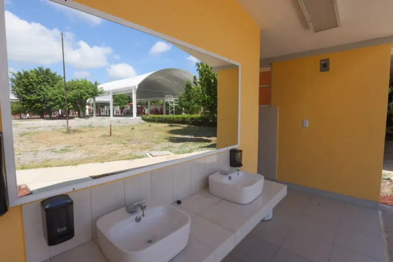 Pantepec recupera tres escuelas dañadas por la tormenta Jerry de 2025