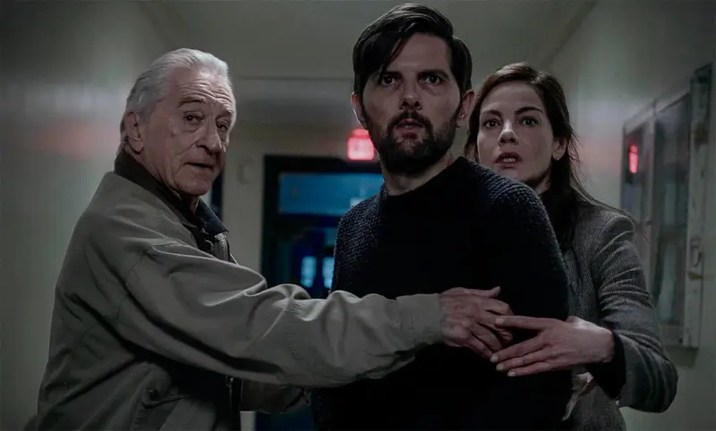 Robert De Niro, Adam Scott y Monaghan Susurran tu nombre en tráiler