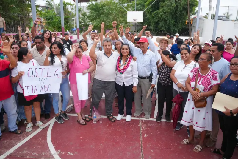 Defiende Abelina la ruta del humanismo mexicano y recibe respaldo en Acapulco
