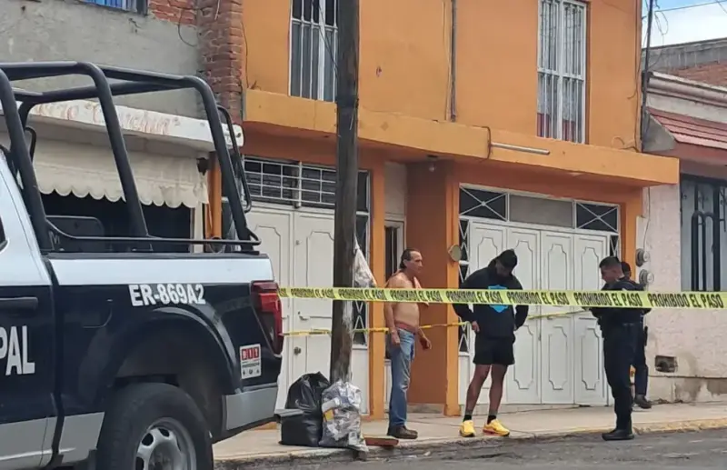 Indagan si muerte en colonia Indeco de San Juan del Río fue riña y no suicidio