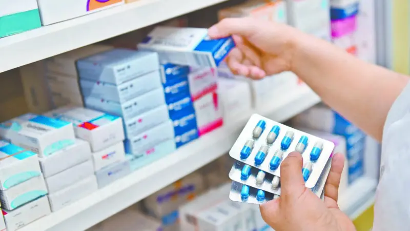 De patente, genérico o similar, ¿cuál medicamento conviene más a mi salud y bolsillo?