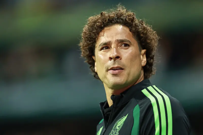 Memo Ochoa sorprende tras su retiro: este será su nuevo trabajo fuera de las canchas