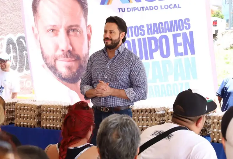 Extiende Anuar Azar programa de huevo a $10 a más colonias de Atizapán
