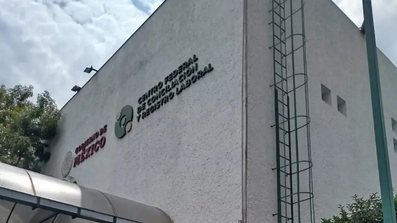 Presupuesto restringido impacta condiciones laborales de conciliadores