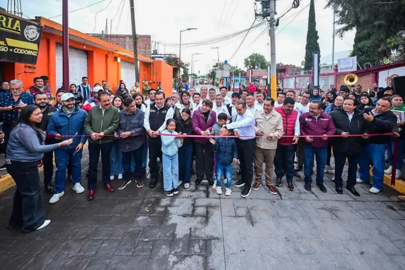 Delfina Gómez entrega la reconstrucción del Circuito Independencia en Tepetitlán