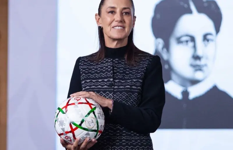 Viajará Sheinbaum en avión militar a la final del Mundial en EU