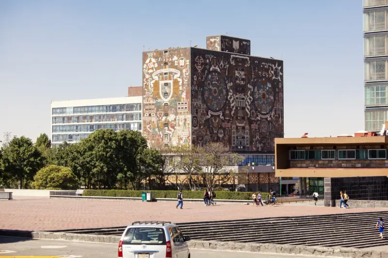 Las opciones para estudiar si no obtuviste un lugar en la UNAM o el IPN