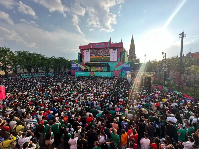 Reportan 100% lleno el Fan Festival GDL por el México vs Ecuador con más de 24 mil asistentes