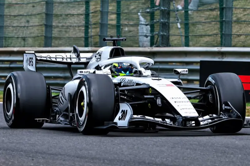Checo Pérez no levanta con Cadillac: queda eliminado en la Q1 y clasifica 20º para el GP de Bélgica 2026