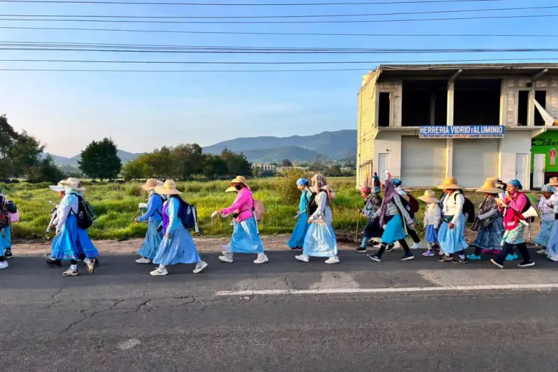 Peregrinas de la Diócesis de Querétaro recorren el tramo Jilotepec–Tepeji del Río rumbo al Tepeyac