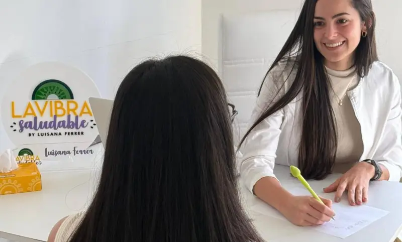 Explica nutricionista cómo llevar hábitos saludables sin gastar de más 