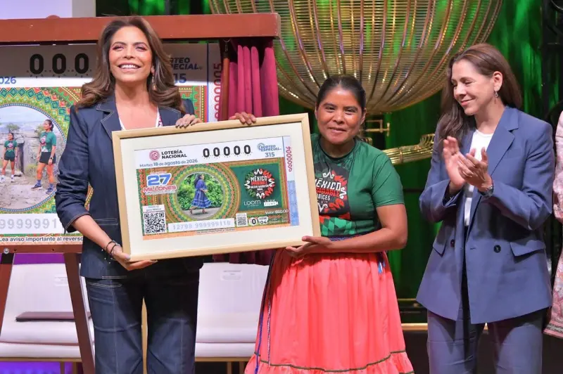 Con billete de su Sorteo Especial, Lotería Nacional reconoce a las corredoras de México Imparable