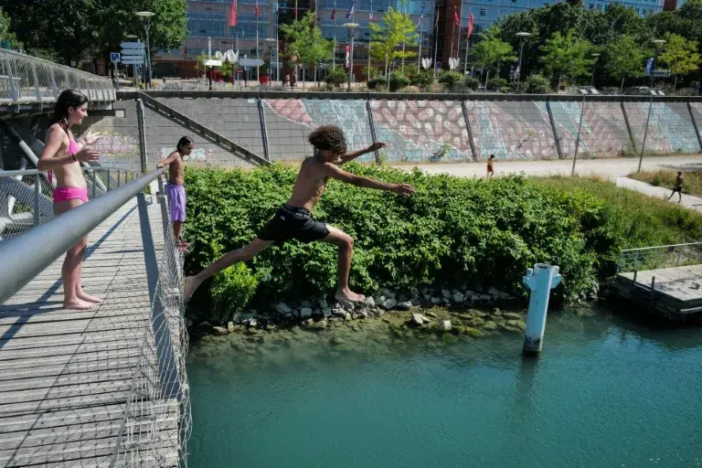Ola de calor en Europa deja más de 3 mil muertes adicionales en Francia y Bélgica