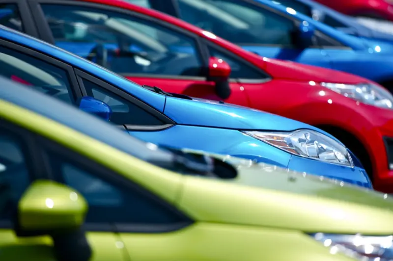 El boom de los seminuevos pierde fuerza mientras los compradores regresan a los autos nuevos
