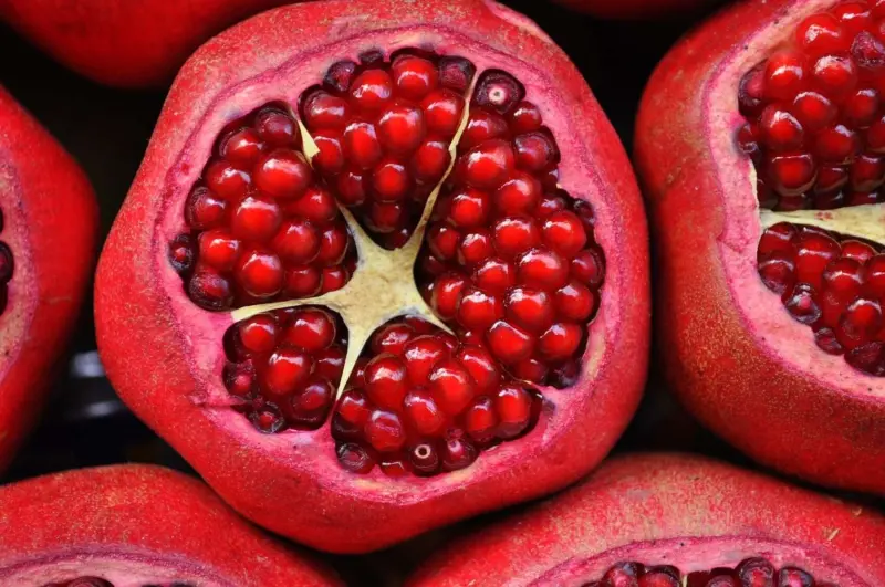 La granada, mucho más que una fruta: un aliado inesperado para la salud sexual