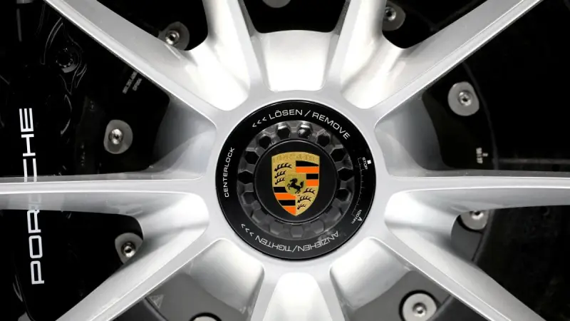 Porsche anuncia nuevo recorte de 5,000 empleos; en total serán 9,000 puestos al 2035