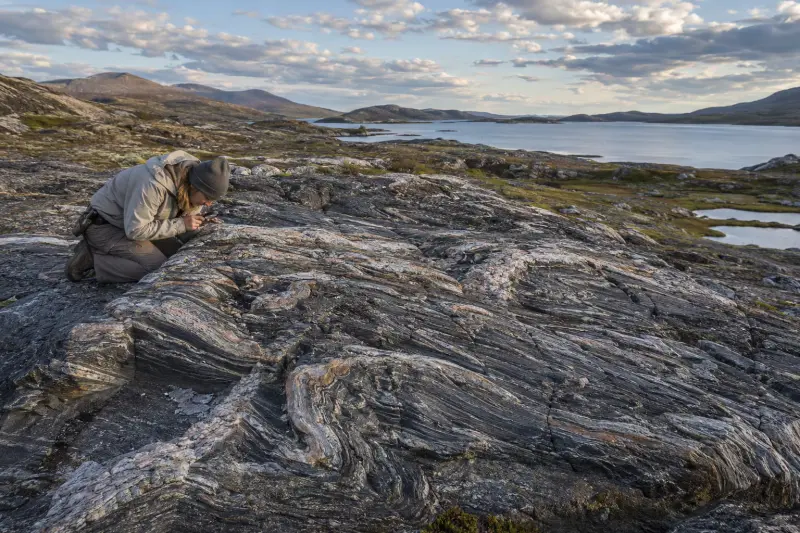 ¿Sabías que algunas rocas en la Tierra tienen más de 4 mil millones de años?