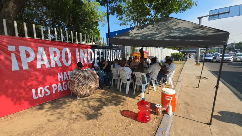 Continúa paro indefinido de trabajadores de la UAS en Mazatlán; exigen pago de salarios y prestaciones