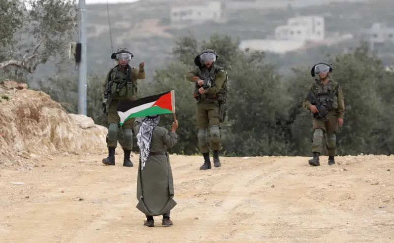Más de 10 mil colonos de Israel marchan hacia Gaza para exigir el regreso de asentamientos judíos retirados en 2005