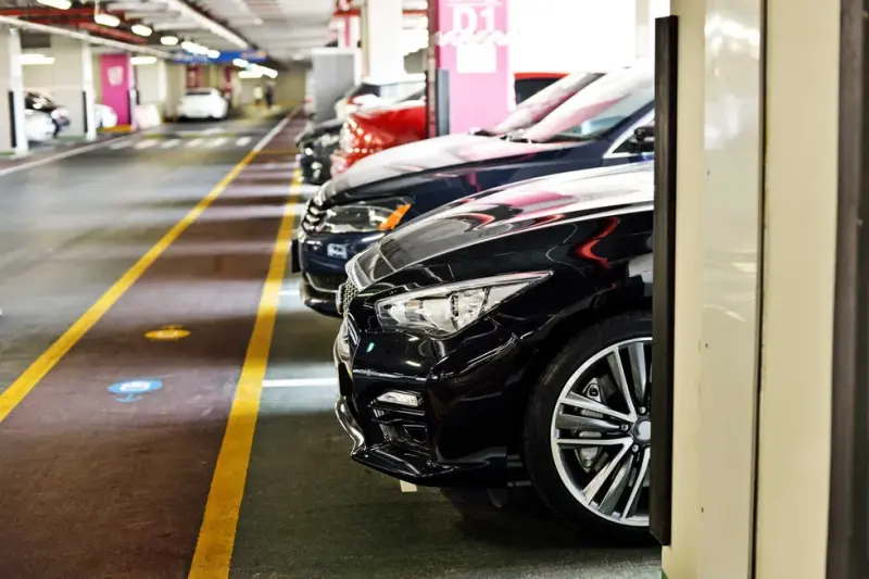 Solo 4 de 14 estacionamientos amparados en Querétaro piden validar boleto para dar gratuidad