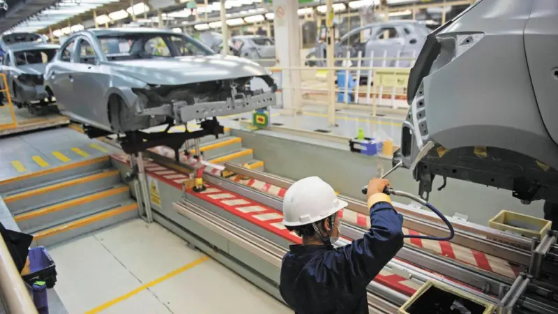 Anticipa Ebrard inversión de más de 500 mdd en sector automotriz