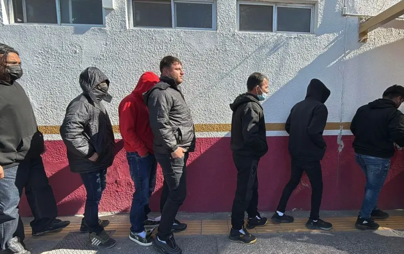 Disparadas en 352% salidas de migrantes en El Paso