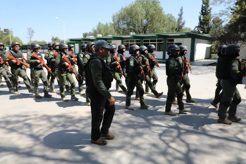 Refuerzan penales de SLP con más de 80 nuevos custodios