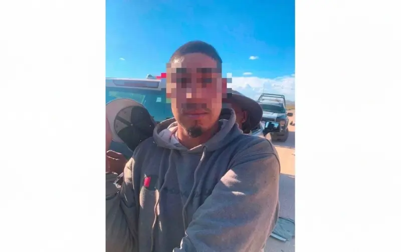 Sorprenden a dos provocando incendio en maleza