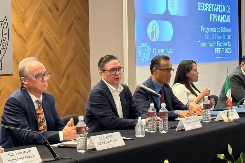 Municipio de Querétaro explica a notarios beneficios del Programa de Estímulo Fiscal Familiar por Transmisión Patrimonial