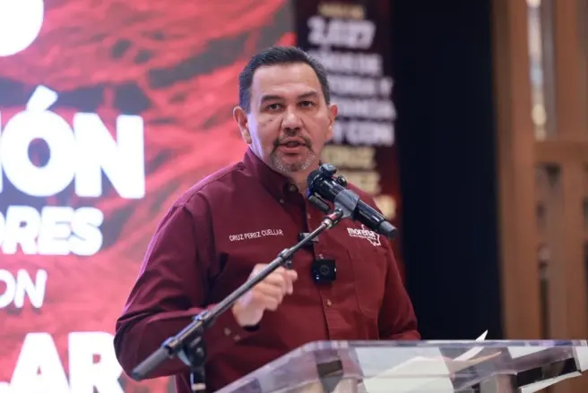 Respaldan fundadores y consejeros a Cruz en encuentro estatal