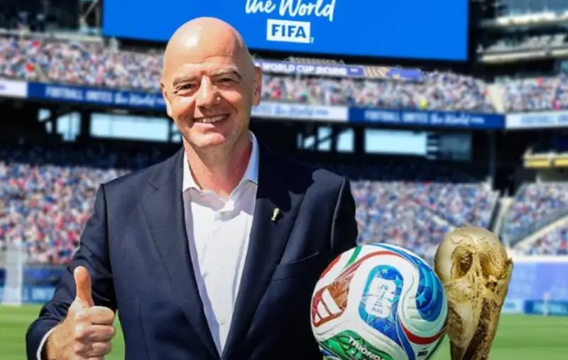Pide Parlamento Europeo investigar a Infantino por vínculos con Trump