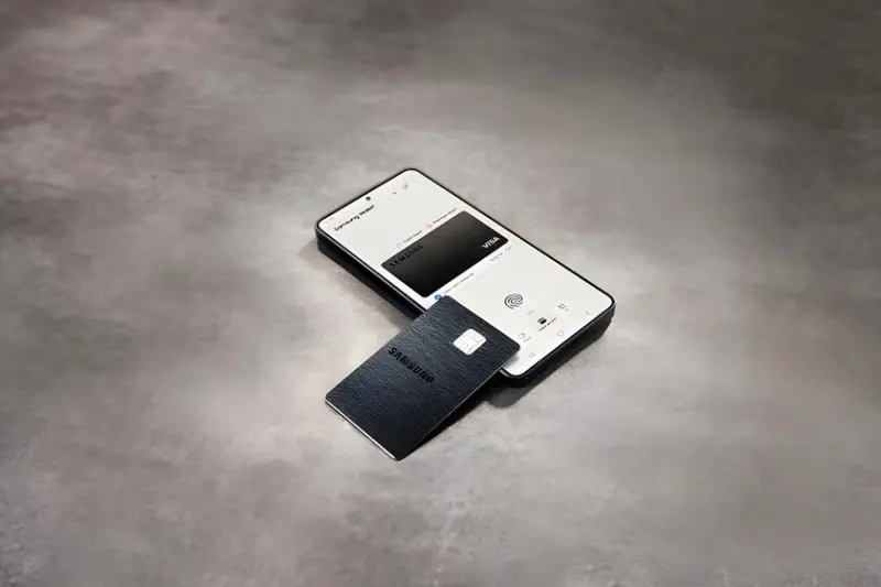Samsung quiere que todos se queden para siempre en su ecosistema, así que ahora tiene su propia tarjeta de crédito. Esto es Samsung Galaxy Card