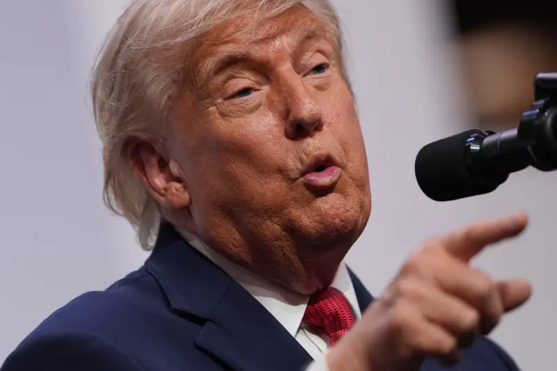 Donald Trump registra su nombre y marca de productos en Venezuela ¿Abusa de la tragedia?