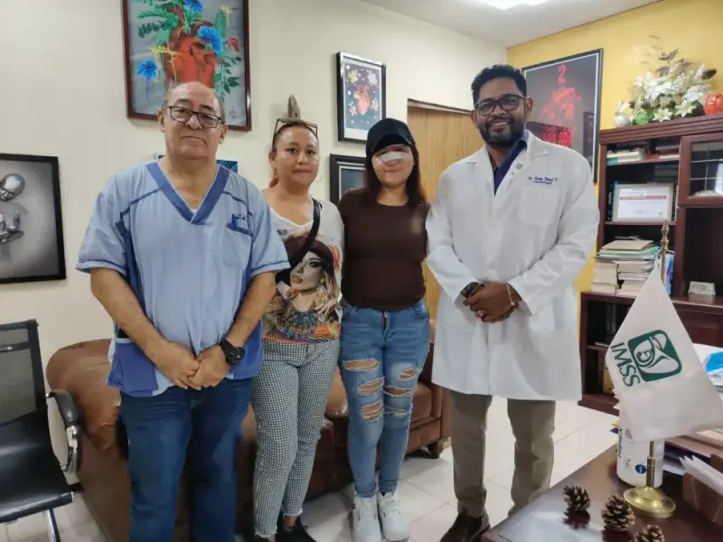 IMSS reconstruye rostro de joven tras accidente en motocicleta en Veracruz