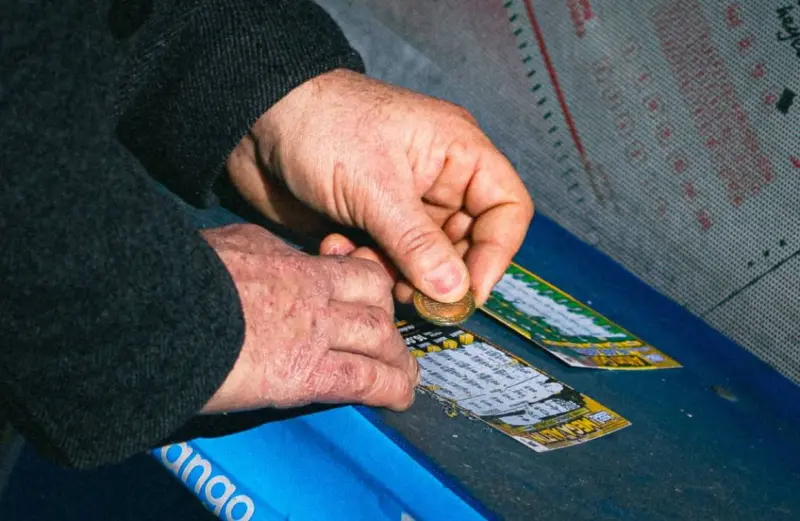 Crece Mega Millions a 637 mdd tras otro sorteo sin ganador