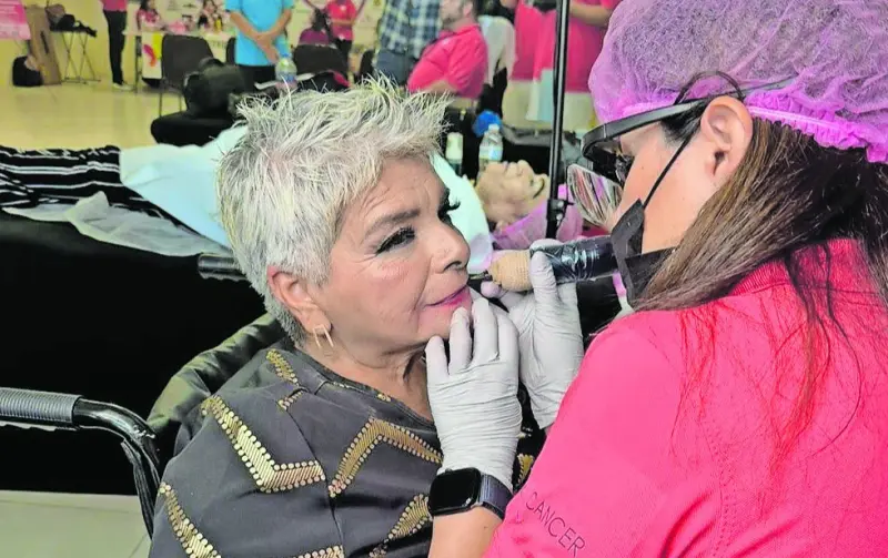 Ofrecerán micropigmentación gratis a sobrevivientes de cáncer