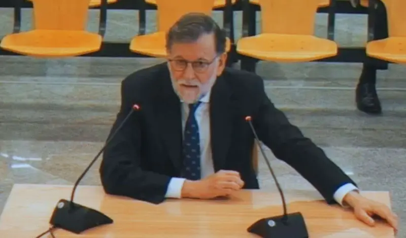 La razón por la que Rajoy no se retracta de sus palabras sobre Francia