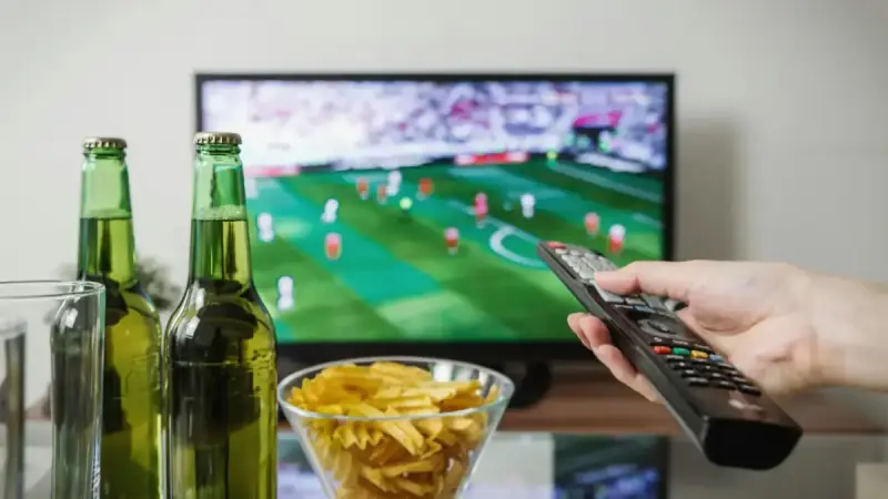 El Mundial 2026 benefició a Domino’s y Chili’s, pero redujo el tráfico de Starbucks: Alsea