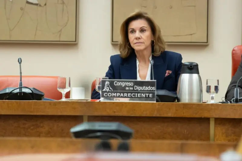 La Audiencia Nacional reactiva el cerco sobre Cospedal y ordena revisar sus audios con Villarejo