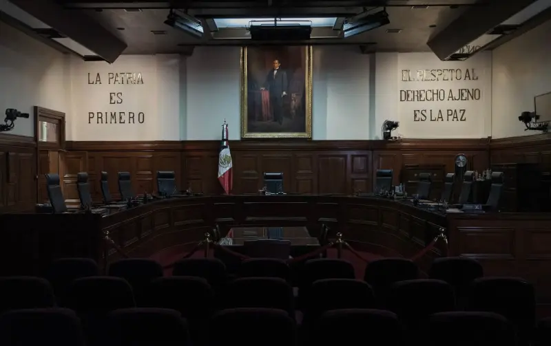 Suprema Corte, un nudo de conflictos de intereses