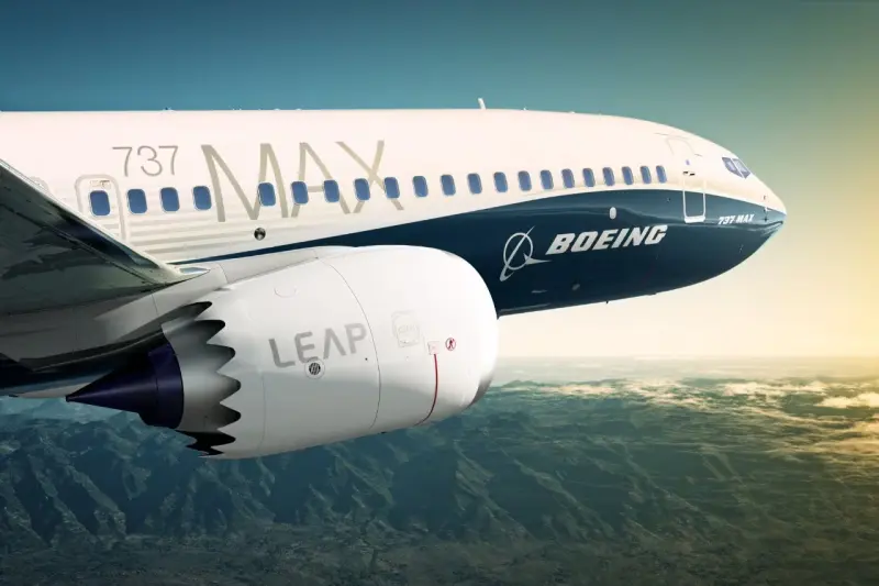 ¿Cuántos tripulantes iban en el Boeing 737-400 de carga que desapareció en el Mar Arábigo?