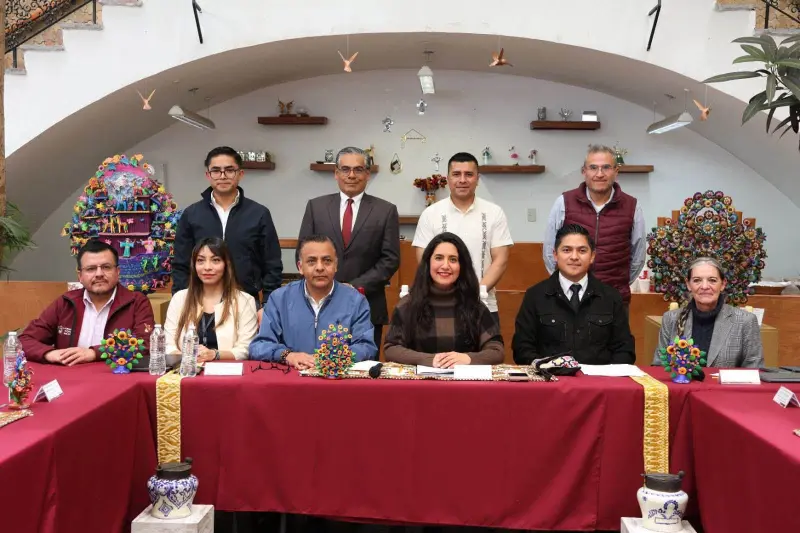 Apoyarán con 3,600 pesos a los artesanos mexiquenses