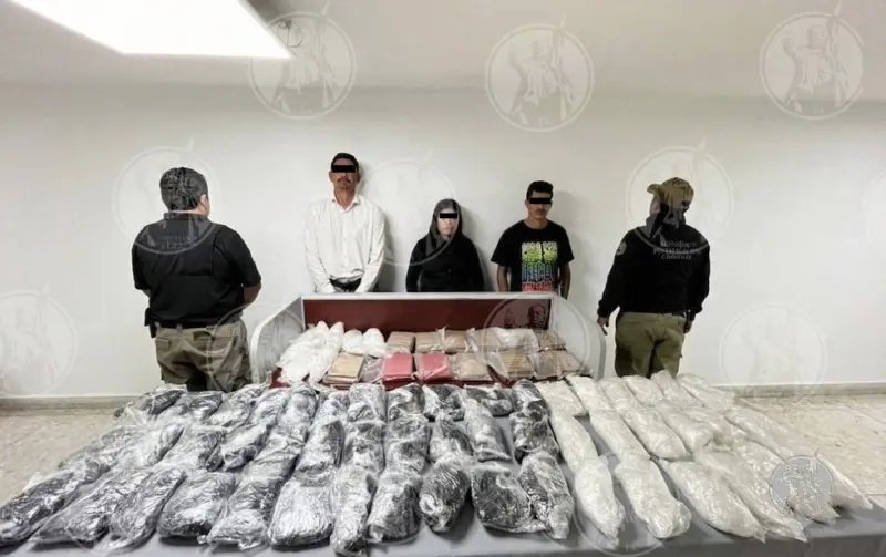 Los capturan con 40 kilos de droga rumbo a Miguel Ahumada
