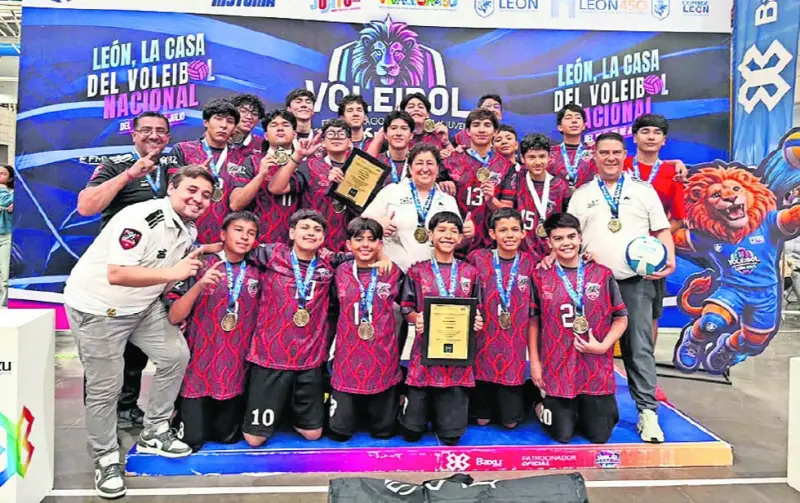 Conquistan juarenses oro y plata en Nacional de Voleibol