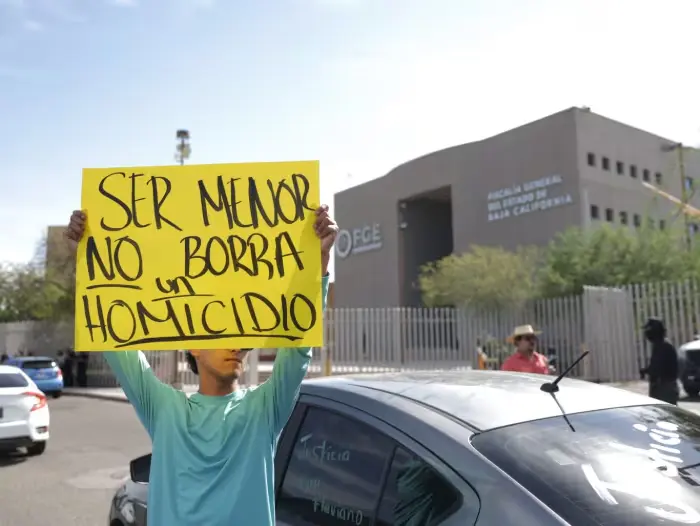 “Que se les juzgue como adultos”; choferes de plataformas exigen justicia por asesinato de Flaviano