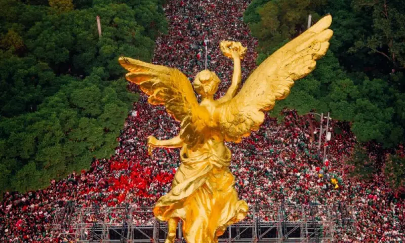 Un millón de personas festejan en el Ángel