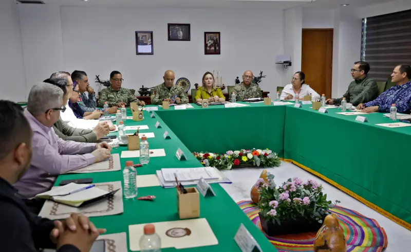 Acuerdan reforzar estrategia de seguridad en Mazatlán y en todo Sinaloa
